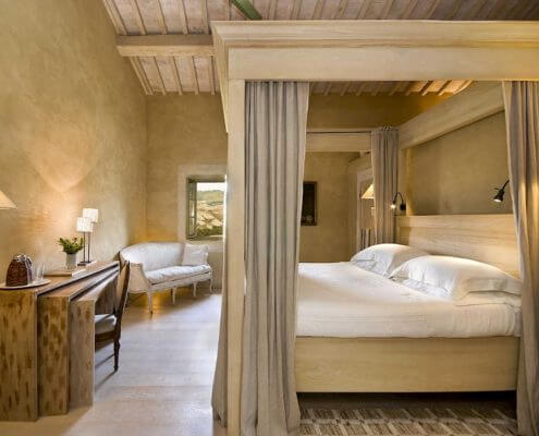 Tuscany Villa’s Bedroom